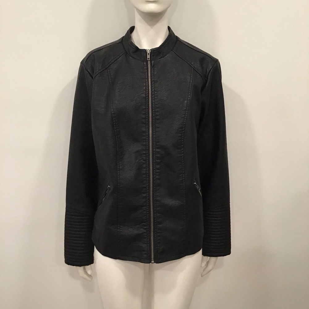 Torrid Faux Leather Moto Jacket Women Plus Size 2X Black Good Quilted Biker
